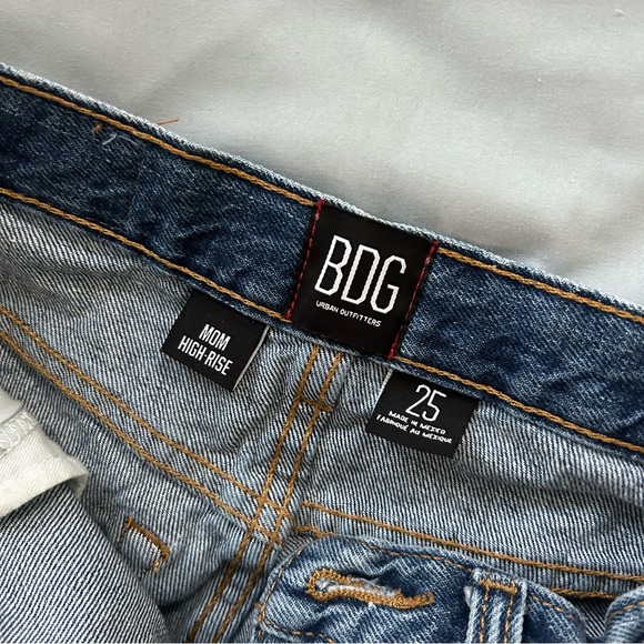 Urban outfitters BDG high rise mom shorts - Picture 3 of 3
